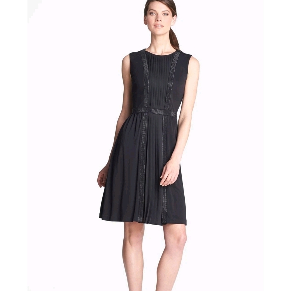 St.John Collection Women's 8 Black Swarvorski Crystal Jeweled Matte Dress EUC
